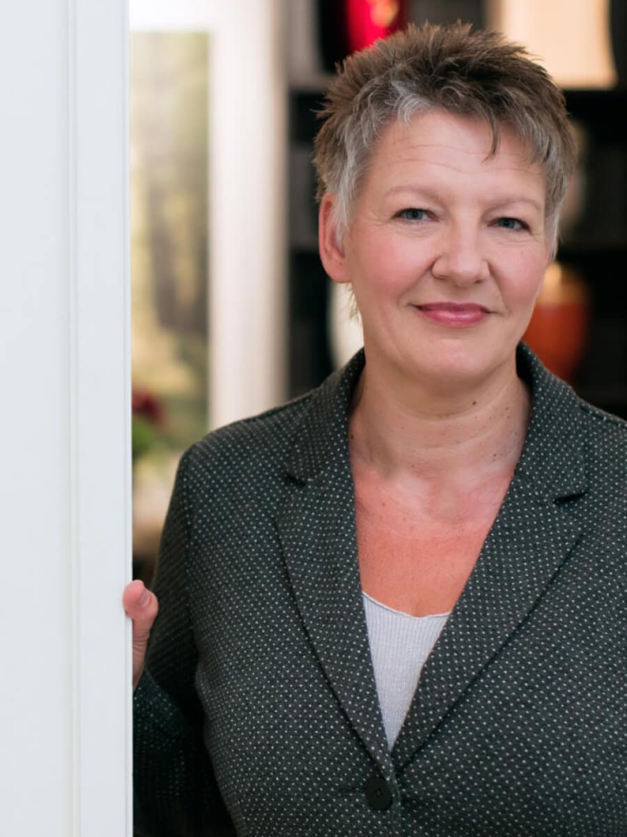 Porträt der Unternehmerin, für die eine Personal Brand aufgebaut wurde